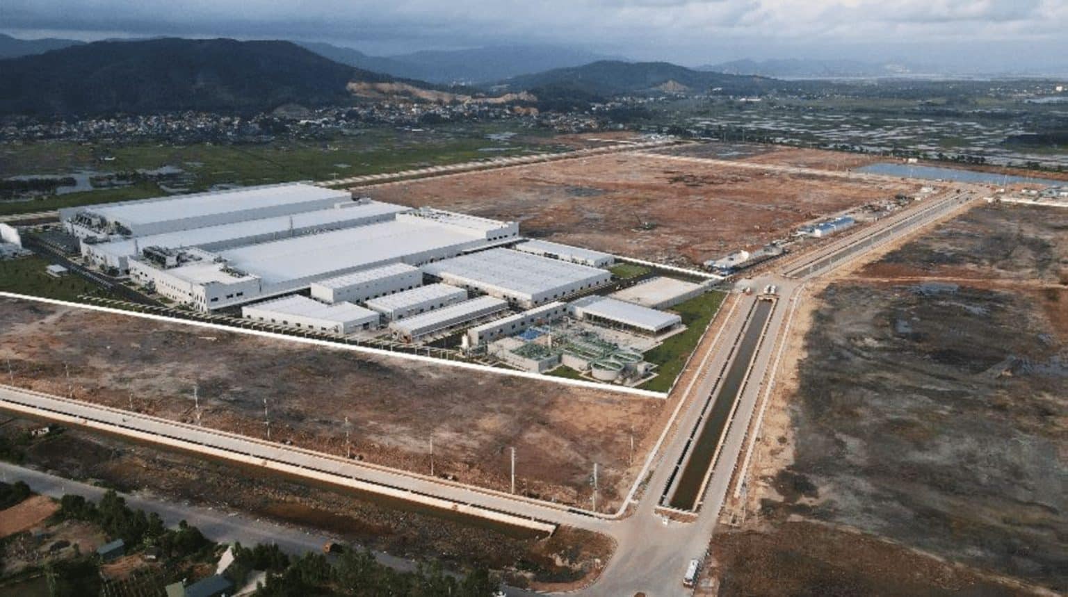 It is important to find a reputable real estate agent in Vietnam