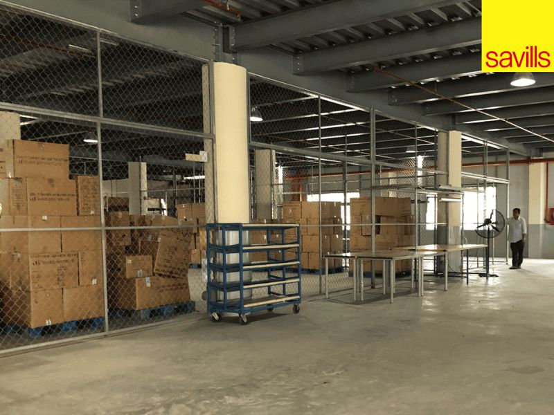  Warehouse and logistics systems