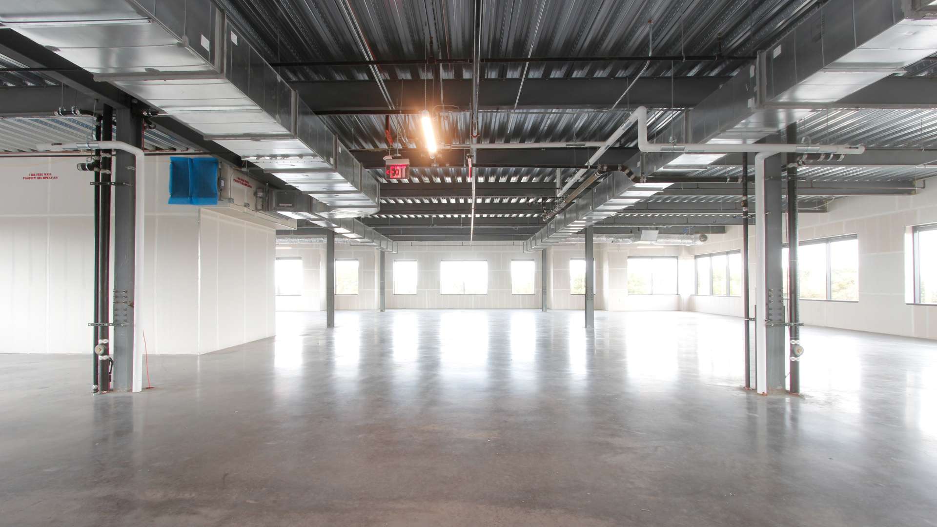 ideal warehouse space in vietnam