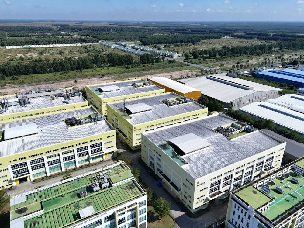 Multi-Tenant Industrial Buildings