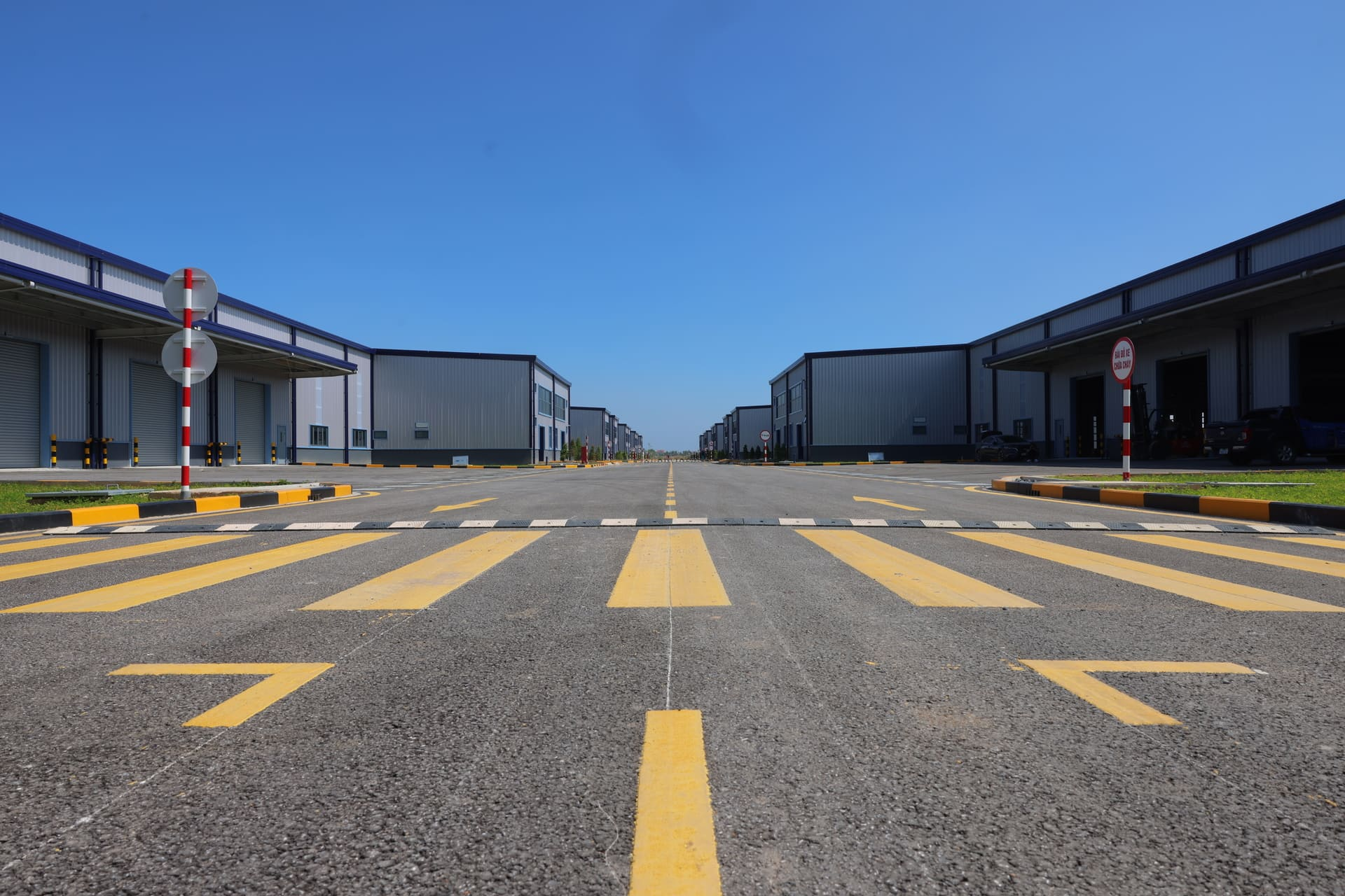 SHY-W70 Ready-Built Warehouse for Lease in Hung Yen